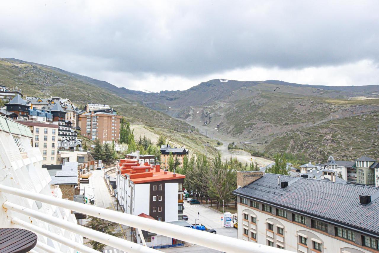 SNH Mont Blanc Junto a Melia y plaza Pradollano Serra Nevada Exterior foto